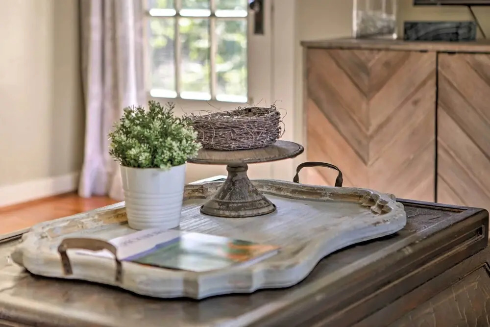 Fredericksburg Cottage w/ Grill - Walk to Main St!