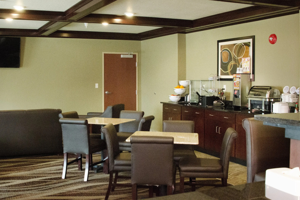 Cobblestone Inn & Suites - Soda Springs