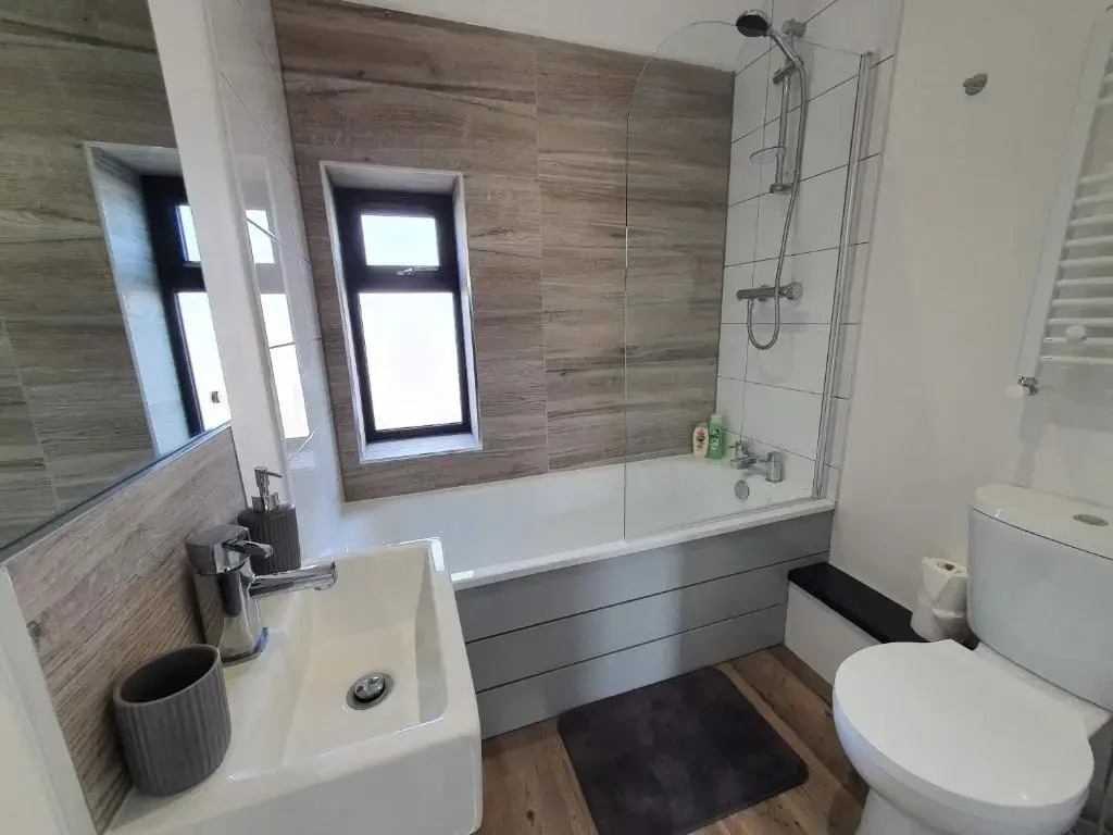 2 Bedroom Apartments In Filton By Cliftonvalley Apartments