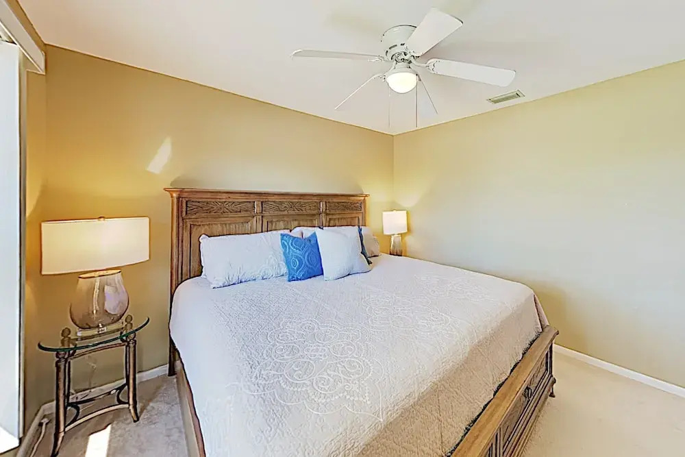 New Listing! Sparkling W/ Caged Pool & Lanai 3 Bedroom Home