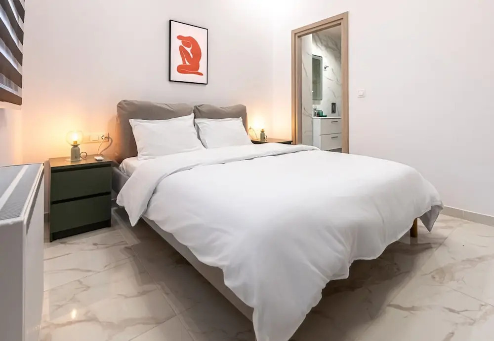 LIV - Modern Spacious Apartment in Gazi