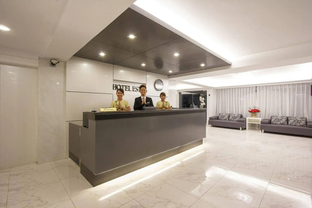 Hotel Esta
