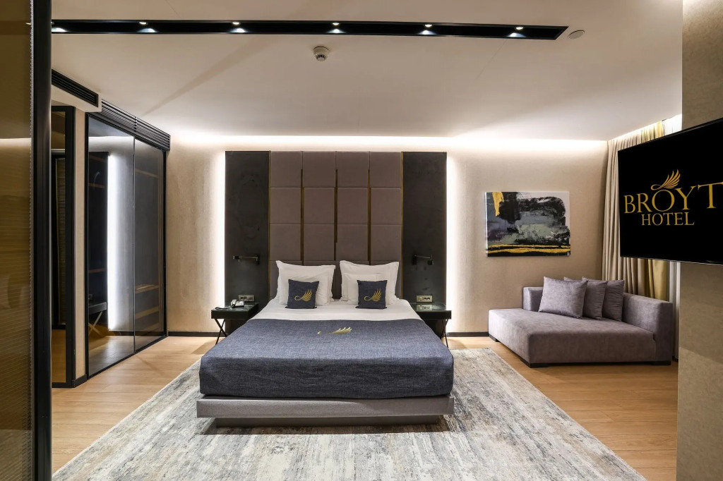 Broyt Hotel