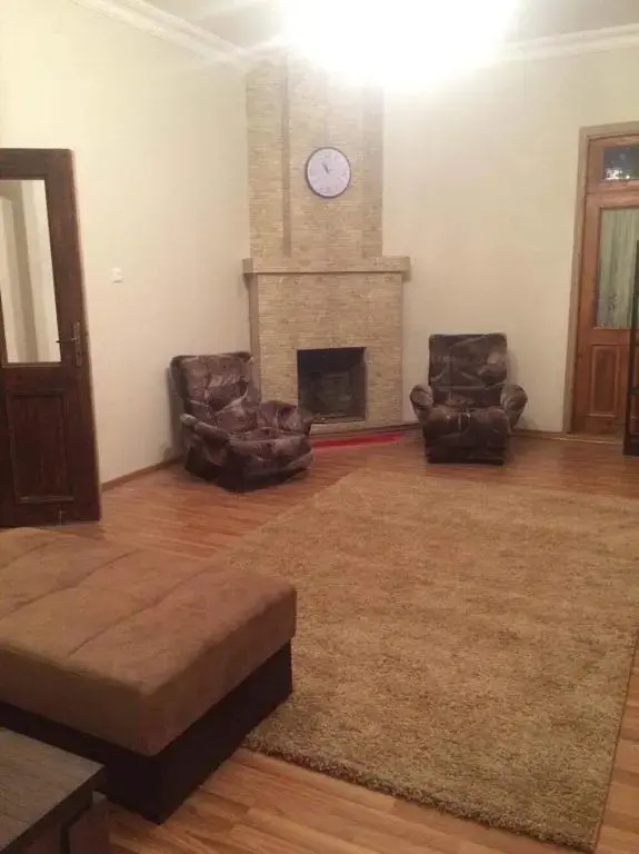 Private House For Rent