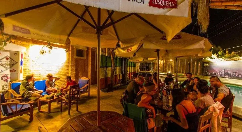 Palosanto Backpackers
