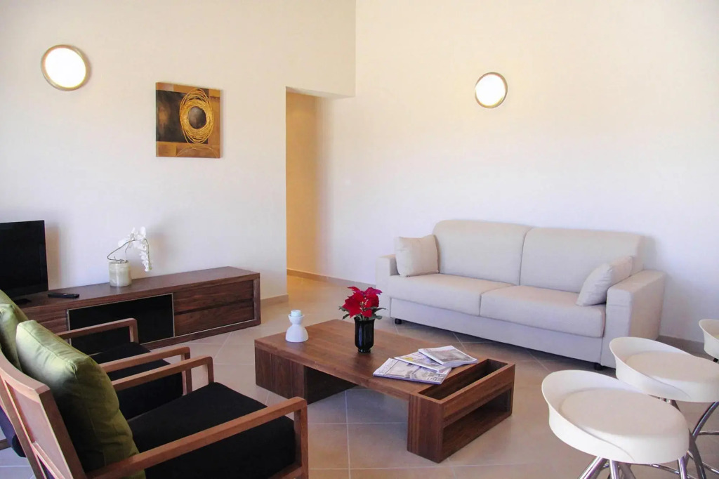 Residence Salina Bay, Porto Vecchio, Apartment garden side