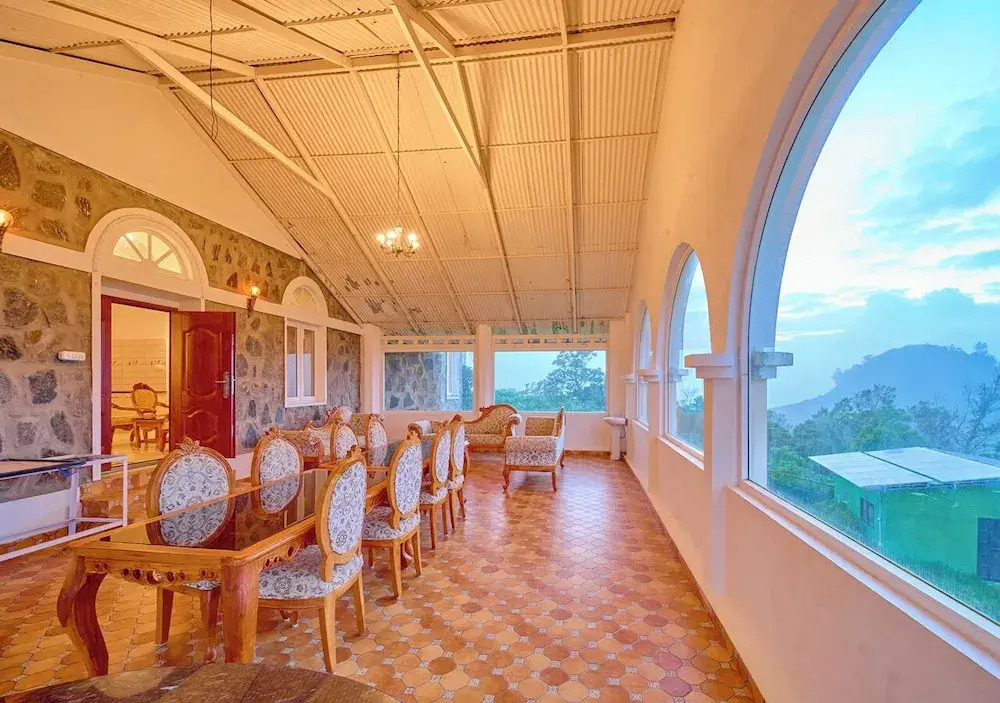 Emerald Stays Ooty by VOYE HOMES - Italian Luxury near Ooty Emerald Lake