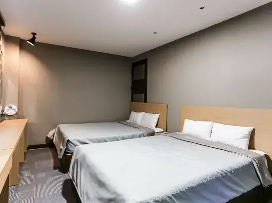 Jeju Sanjimul Hotel