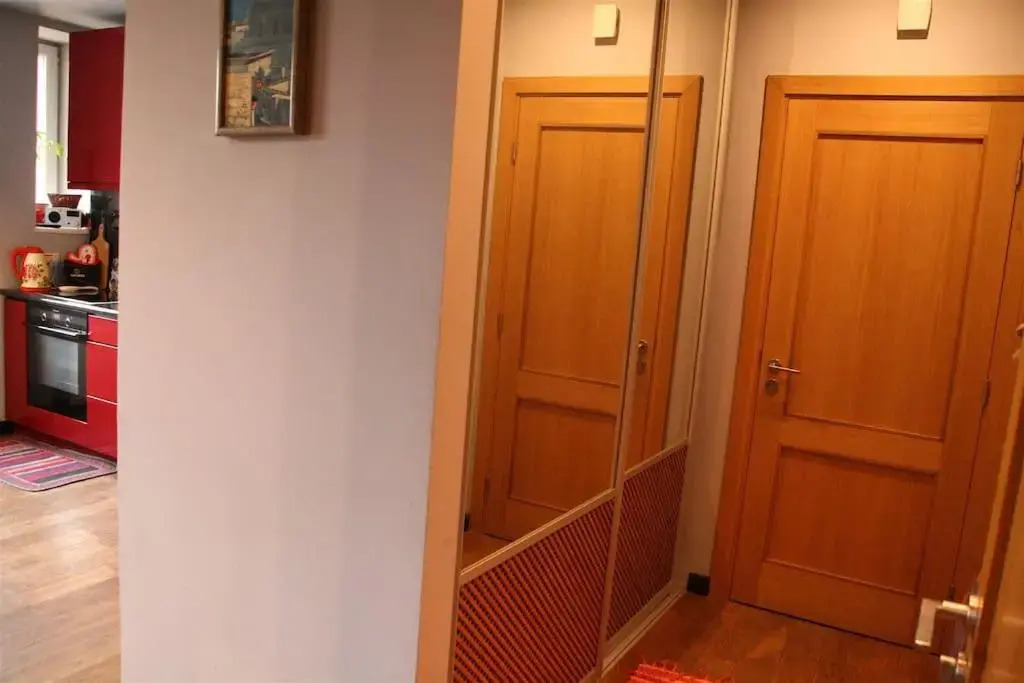 2 room apartment with bath
