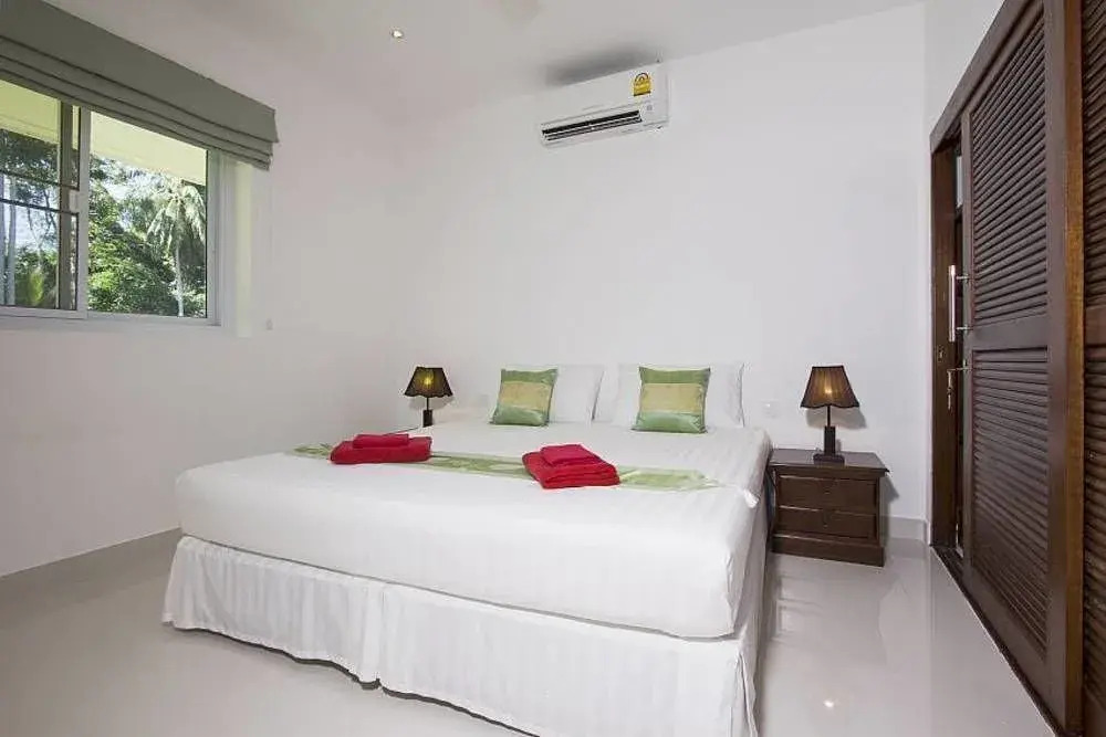 Baan Maenam Villa No 3 3 Beds