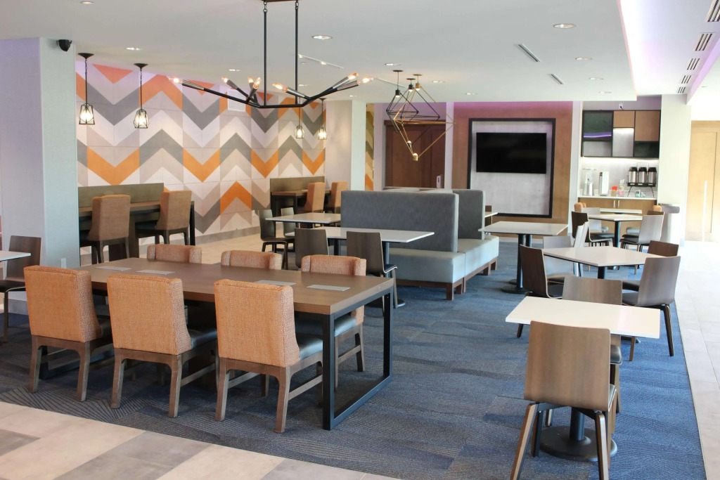 La Quinta Inn & Suites by Wyndham Bardstown