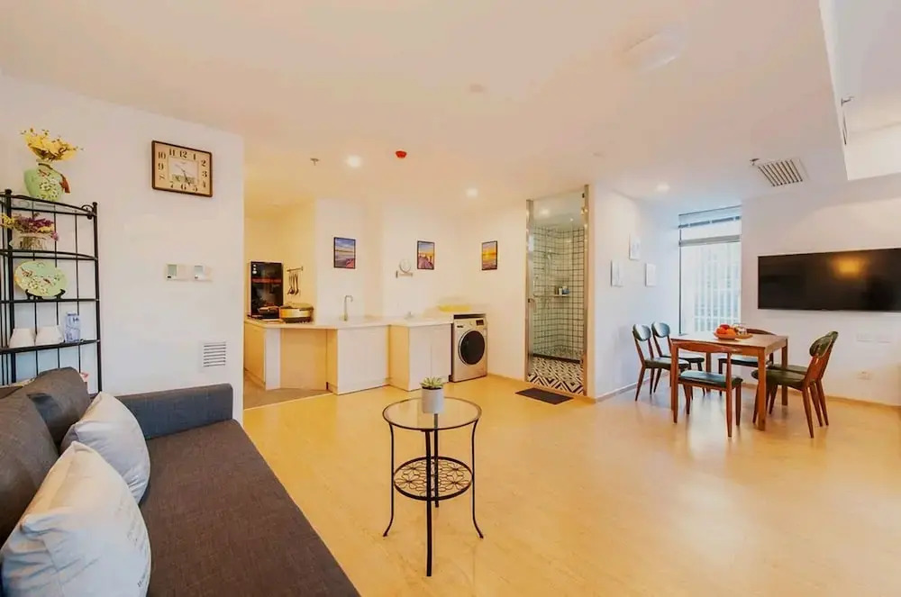 Da He Apartment