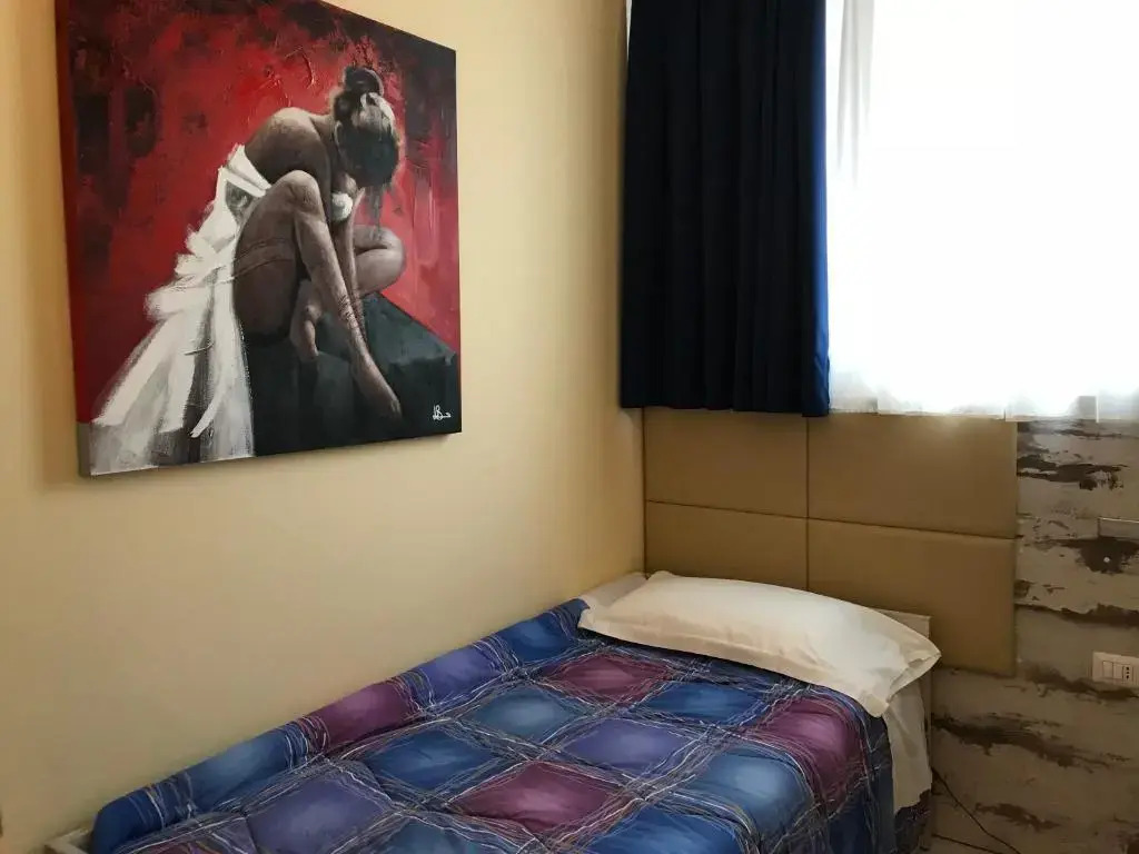 Hotel Elys