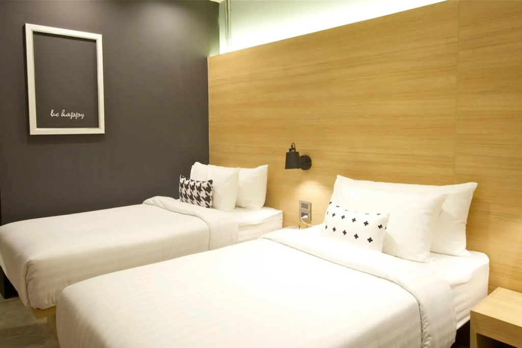 The Plug Hotel
