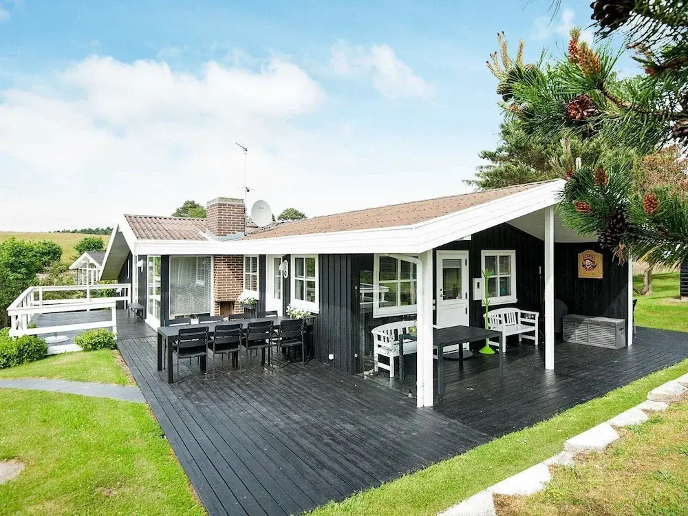 Simplistic Holiday Home in Ebeltoft With Whirlpool
