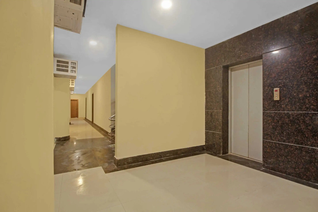 Collection O Hotel Aqua Villa Near Netaji Subhash Chandra Bose International Airport