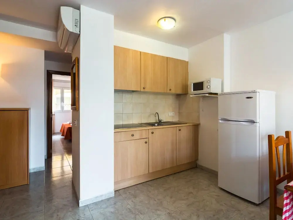 Alluring Apartment in Empuriabrava With Swimming Pool