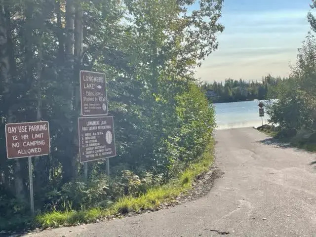 Alaska Lake + Lodge at Longmere