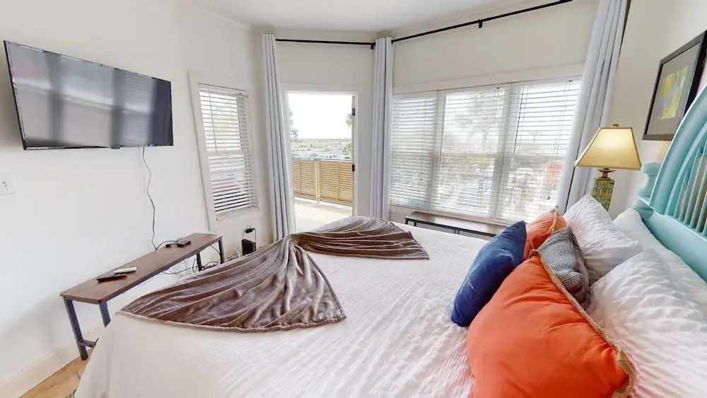 Sandpiper 2 by Tybee Vacation Rentals