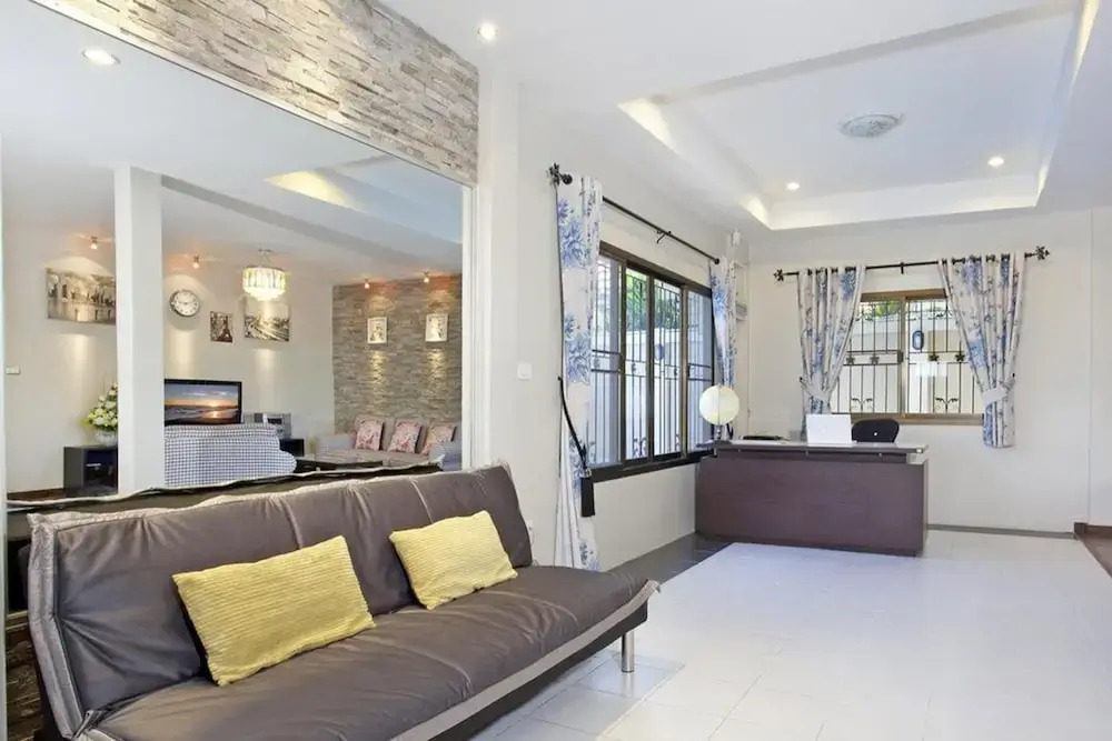 Pool Villa Tanzanite near Walking Street