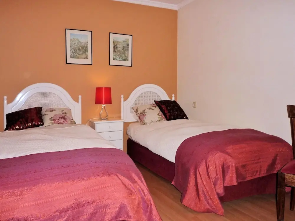 Superb Villa in Elviria With Swimming Pool
