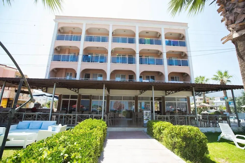 Holiday Otel