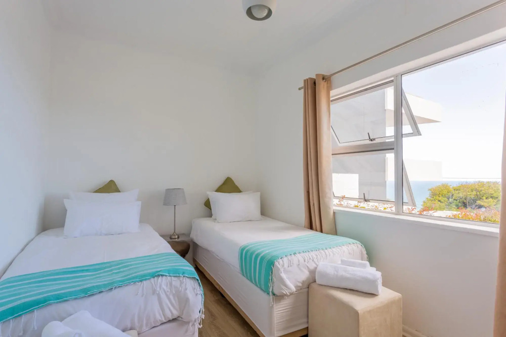 Casa Blanca - Camps Bay