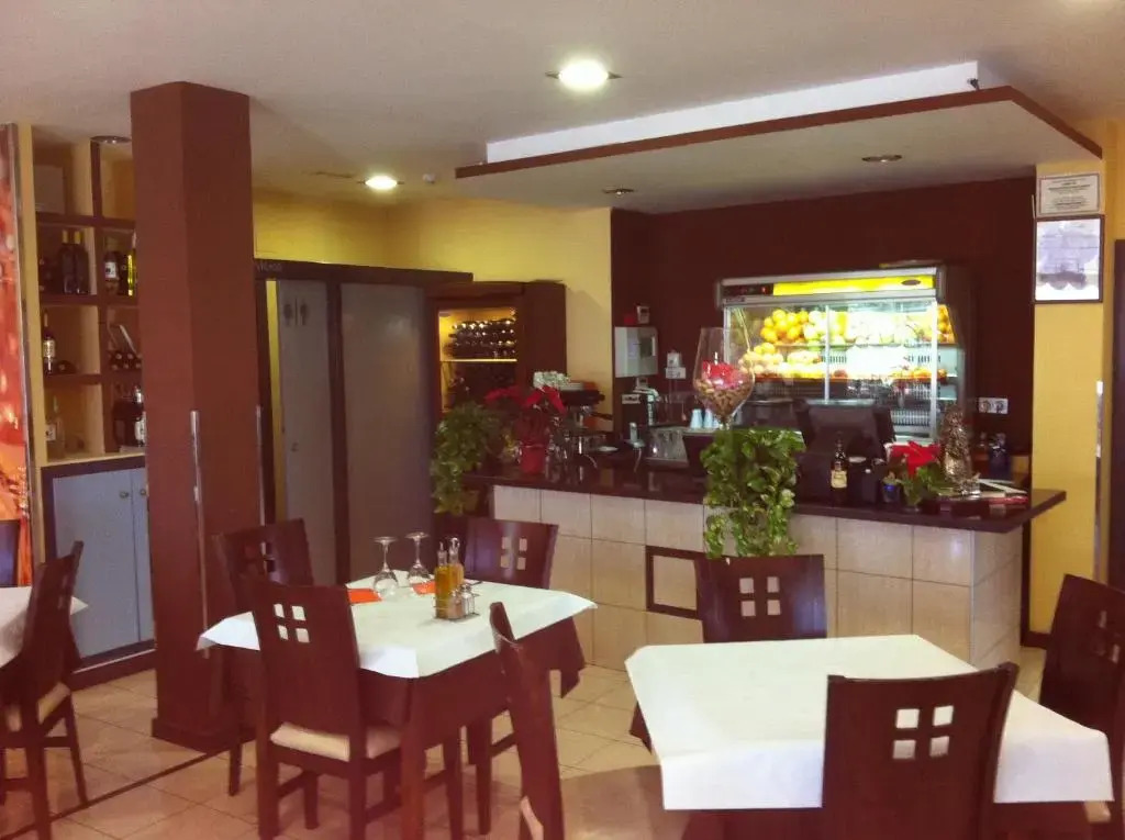 Hotel El Cruce Moraleda