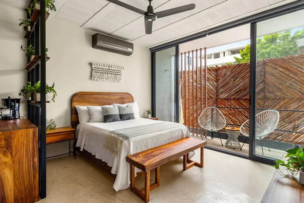 Searena Boutique Condos - Adults Only