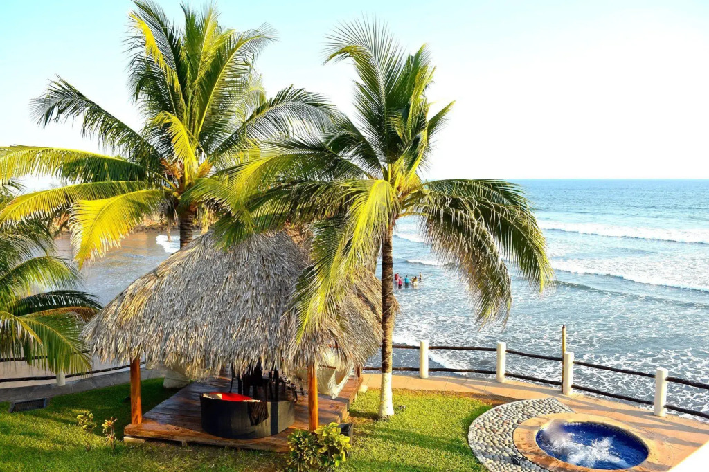 Vista Las Olas Resort