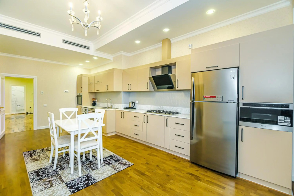 VIP Apartment in Buta palace 703