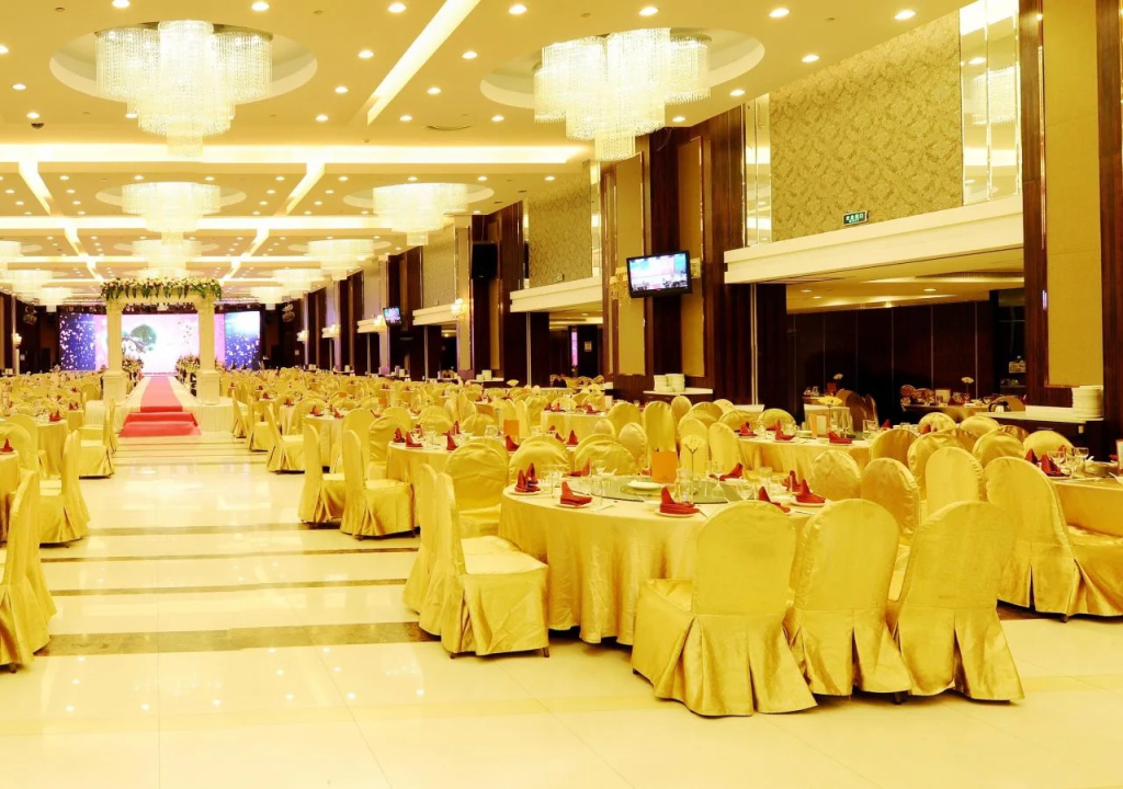 Sovereign Hotel