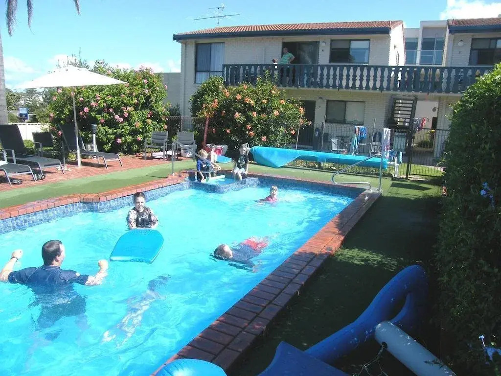 Capri Apartments