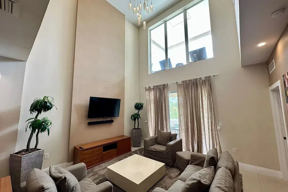 Modern Magic Village Home for 12 with Grill 3131