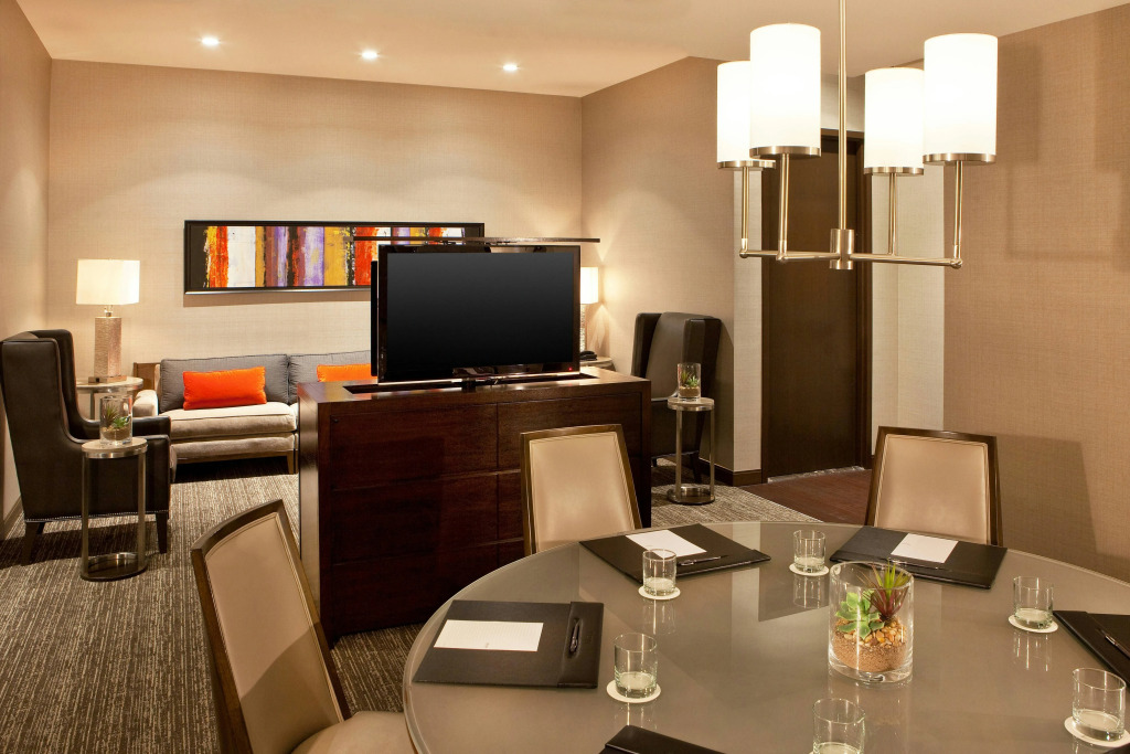 The Westin Phoenix Downtown