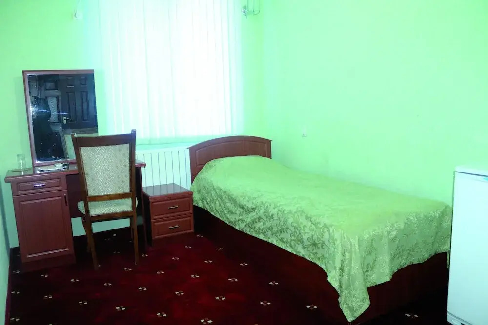 Отель Navruz