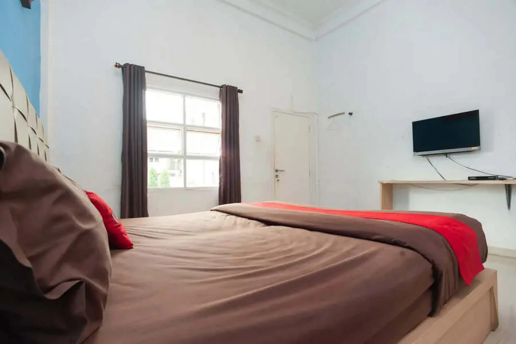 RedDoorz at Jalan HOS Cokroaminoto Jambi