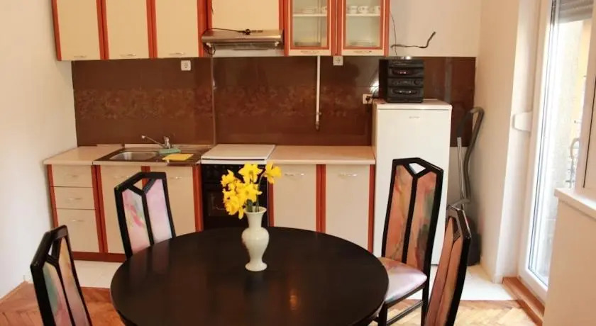 Apartment Edin