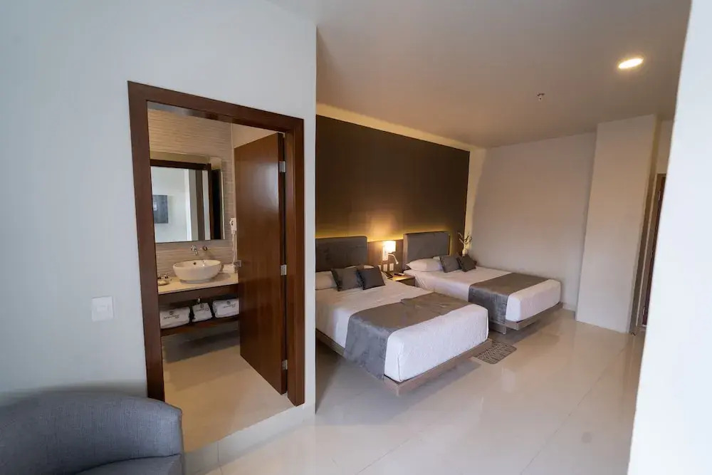 Sara N Hotel & Spa