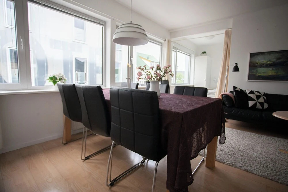 Downtown Tórshavn - Large 3 Bedroom Apartment