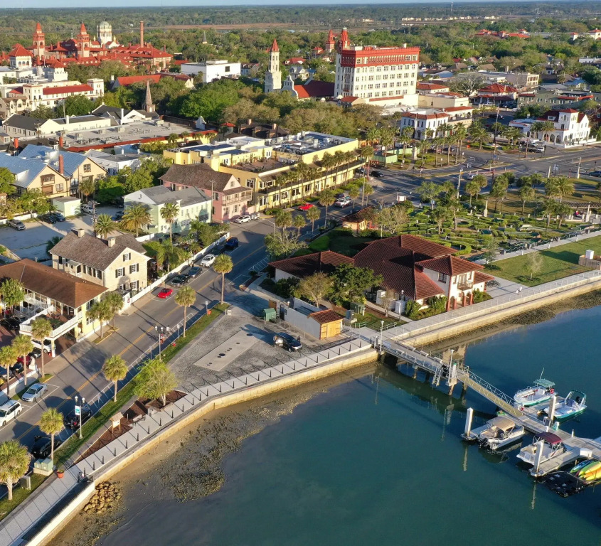 Historic Waterfront Marion Motor Lodge in downtown St Augustine