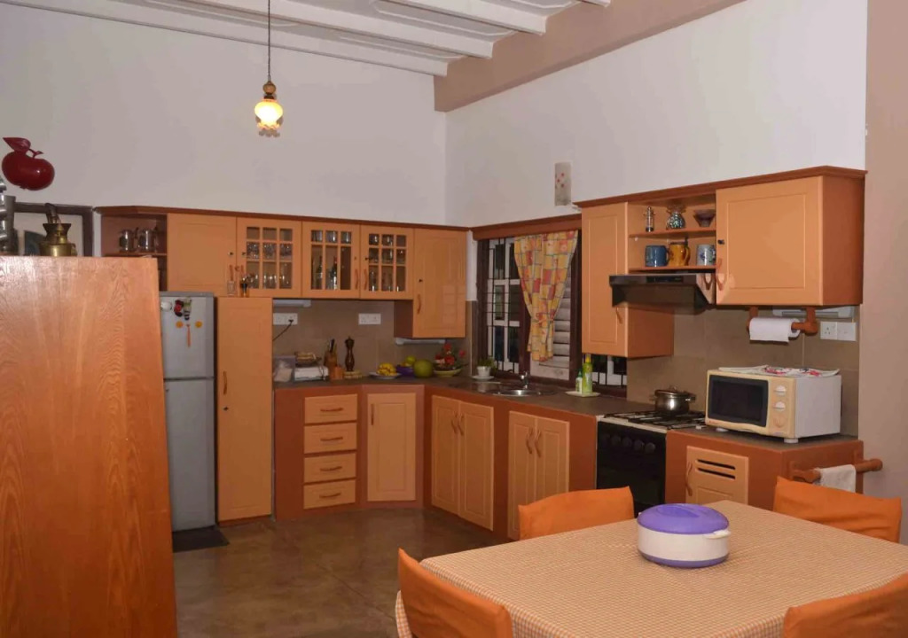 Guest House Sujatha