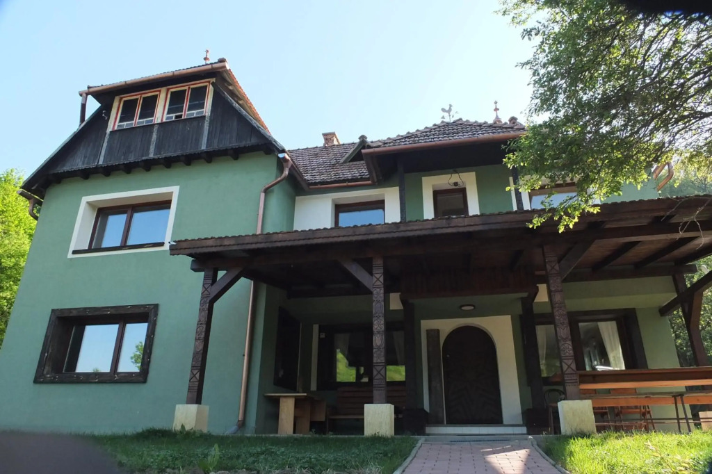 Szejke Villa