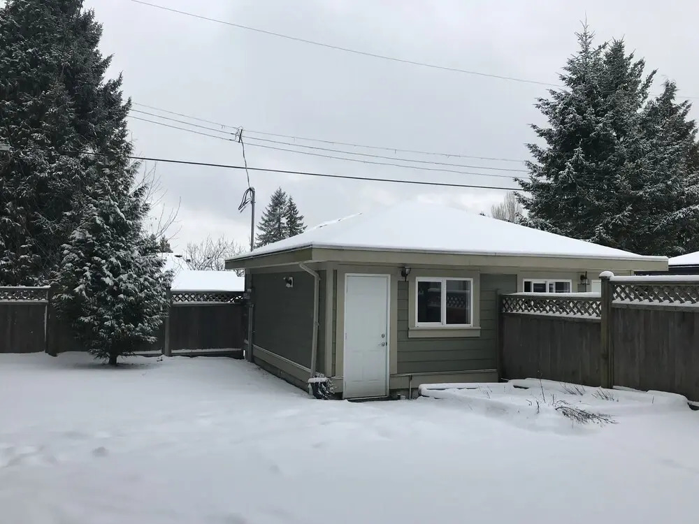Upper Deer Lake Family Duplex Suite