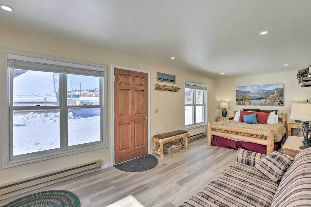 Walk to Marina: Rustic Grand Lake Retreat!