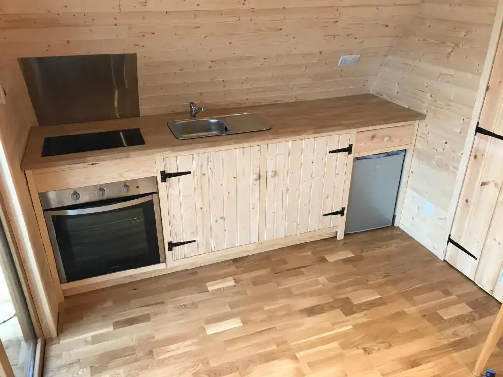 Sutor Coops The Nest with Hot Tub