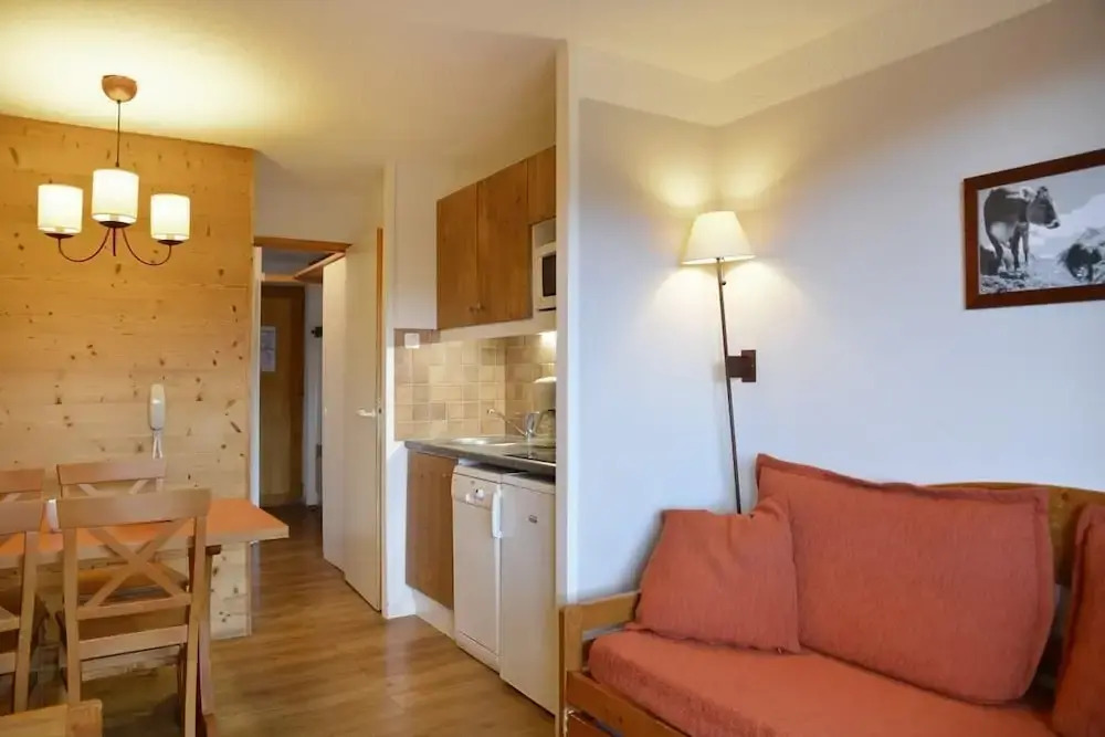 Belle Plagne Studio Cabine on Slopes 4 People of 23 mÂ² Cal405