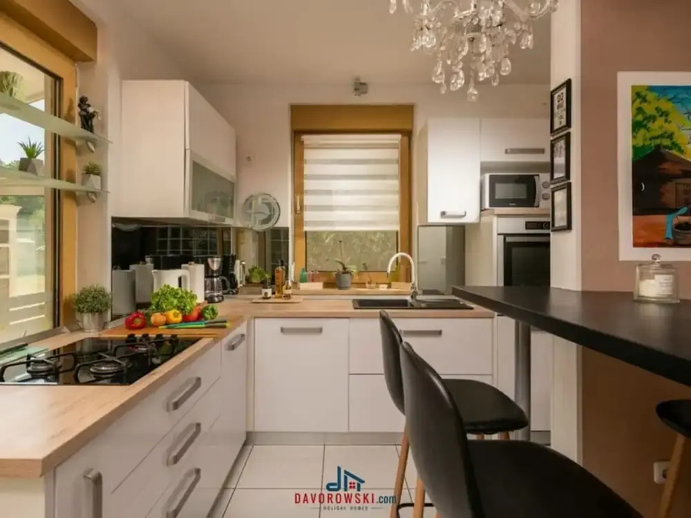 Sunshine Comfortable Holiday Residence