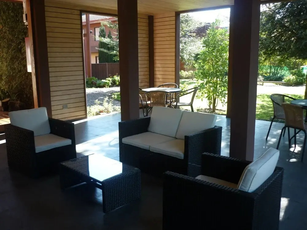 Hotel y Apart Dos Castaños