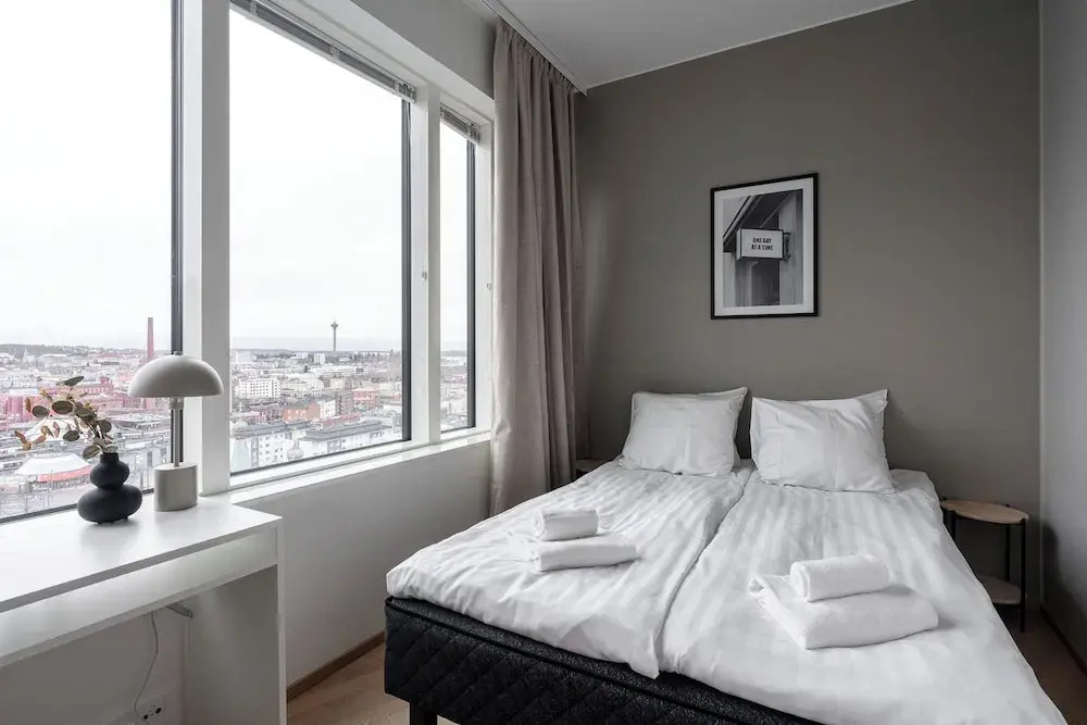 12th Floor Sauna Retreat with Views